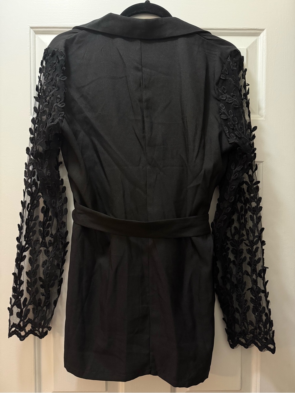 PrettyLittleThing Woven Black Sheer Lace Sleeve Belt Blazer and Flared Trousers - Picture 14 of 14